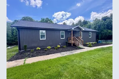 203 Church Street S, Stoneville, NC 27048 - Photo 3