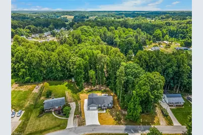 353 Baxter Road, Midway, NC 27107 - Photo 21