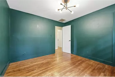 2814 Dellwood Drive, Greensboro, NC 27408 - Photo 13