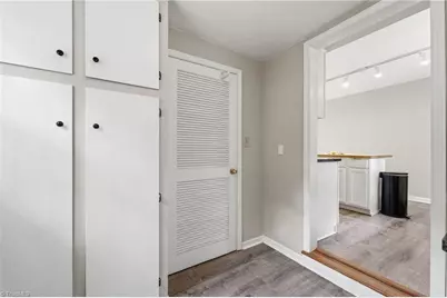 2814 Dellwood Drive, Greensboro, NC 27408 - Photo 21