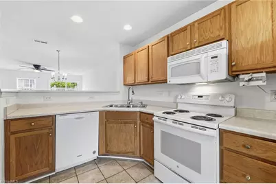 29 Tannenbaum Circle, Greensboro, NC 27410 - Photo 5