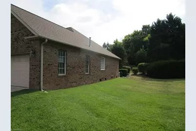 2320 Addison Boulevard, High Point, NC 27262 - Photo 41