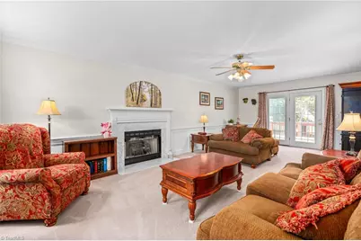 109 Knollwood Lane, King, NC 27021 - Photo 7