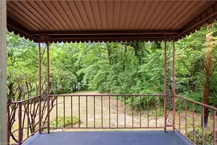 1512 Hooks St, Greensboro, NC 27401 - Photo 37