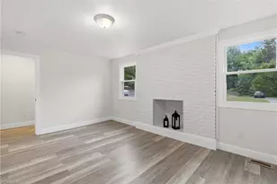 1512 Hooks St, Greensboro, NC 27401 - Photo 9