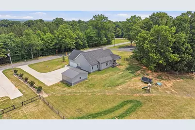 3382 Nc Highway 65, Reidsville, NC 27320 - Photo 35