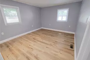 826 Graylyn Dr, High Point, NC 27263 - Photo 9