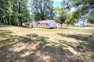 826 Graylyn Dr, High Point, NC 27263 - Photo 37