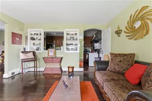 2360 Dellabrook Rd, Winston-Salem, NC 27105 - Photo 5