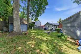 2360 Dellabrook Rd, Winston-Salem, NC 27105 - Photo 29