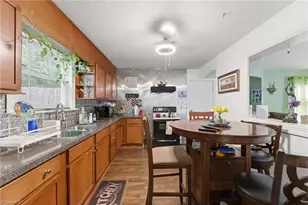 2360 Dellabrook Rd, Winston-Salem, NC 27105 - Photo 9