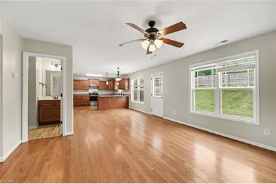 512 Paul Kennedy Road, Thomasville, NC 27360 - Photo 3