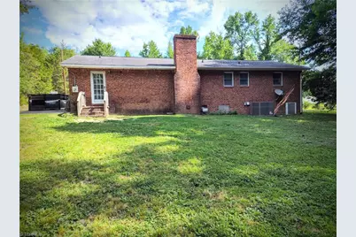 1003 Hillcrest Drive, Thomasville, NC 27360 - Photo 37