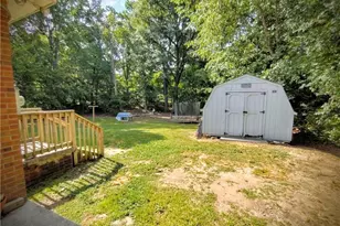 1003 Hillcrest Dr, Thomasville, NC 27360 - Photo 39