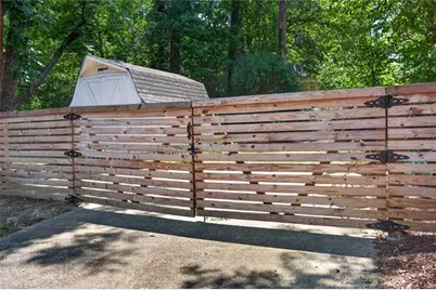 215 S Lindell Road, Greensboro, NC 27403 - Photo 27
