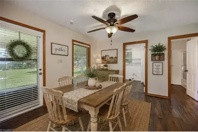 6350 Roscoe Road, Denton, NC 27239 - Photo 15