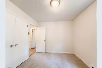 4708 Chaucer Drive, Greensboro, NC 27407 - Photo 17