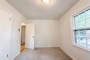 4708 Chaucer Dr, Greensboro, NC 27407 - Photo 15