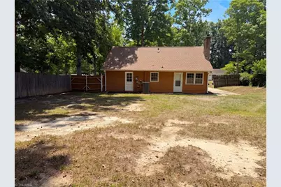 4708 Chaucer Drive, Greensboro, NC 27407 - Photo 21