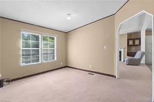 199 Sable Ln, Thomasville, NC 27360 - Photo 11