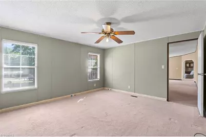 199 Sable Lane, Thomasville, NC 27360 - Photo 17