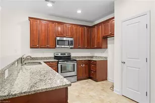 1917 Sentry Pointe Ln, Winston-Salem, NC 27127 - Photo 9