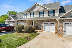 1917 Sentry Pointe Ln, Winston-Salem, NC 27127 - Photo 3