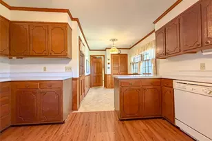 1303 Briarcliff Rd, Burlington, NC 27215 - Photo 9