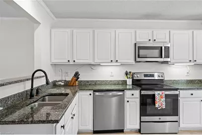 1132 Academic Drive, Winston-Salem, NC 27106 - Photo 17