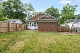 220 Woodrow Ave, High Point, NC 27262 - Photo 31
