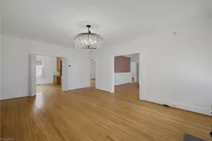 220 Woodrow Ave, High Point, NC 27262 - Photo 9