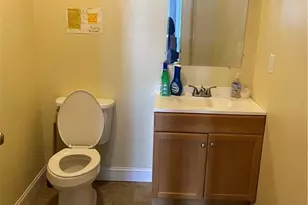 504 W Webb Ave, Burlington, NC 27217 - Photo 7