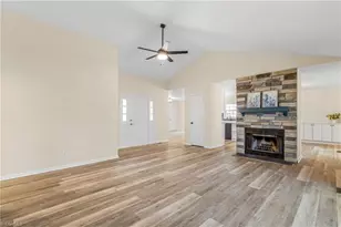 2021 Warwickshire Dr, Greensboro, NC 27455 - Photo 7
