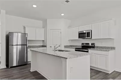 997 Riverbank Drive, Kernersville, NC 27284 - Photo 5