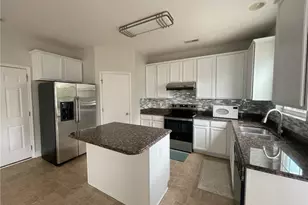 335 Summergate Dr, Winston-Salem, NC 27103 - Photo 9