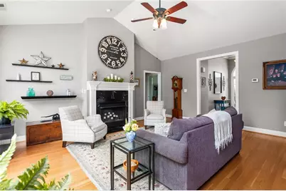 7600 Pond Court, Kernersville, NC 27284 - Photo 11