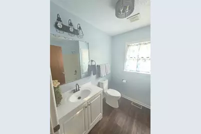 438 Dudley Street, Burlington, NC 27217 - Photo 39