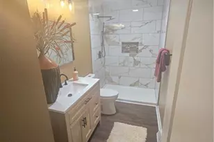 438 Dudley St, Burlington, NC 27217 - Photo 15