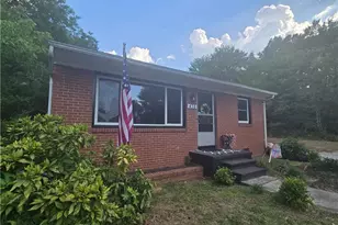438 Dudley St, Burlington, NC 27217 - Photo 19