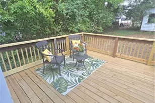 438 Dudley St, Burlington, NC 27217 - Photo 13