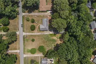 4018 Snyder Dr, Winston-Salem, NC 27127 - Photo 5