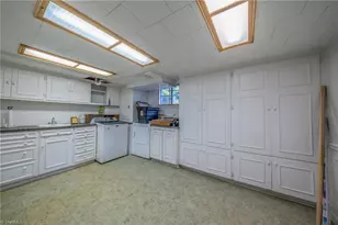 4018 Snyder Dr, Winston-Salem, NC 27127 - Photo 25