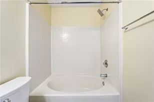 4401 Brecon Ln, Greensboro, NC 27407 - Photo 23