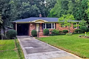 171 Idlewild Dr, Randleman, NC 27317 - Photo 1