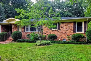 171 Idlewild Dr, Randleman, NC 27317 - Photo 3
