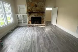 2515 Patterson Ave, Winston-Salem, NC 27105 - Photo 3