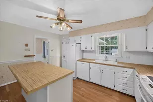 190 Farmbrooke Ln, Winston-Salem, NC 27127 - Photo 5
