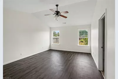 3879 Foliage Drive, Winston-Salem, NC 27101 - Photo 11