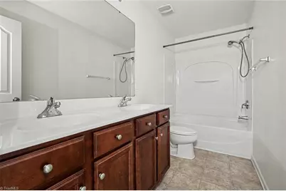 3879 Foliage Drive, Winston-Salem, NC 27101 - Photo 15
