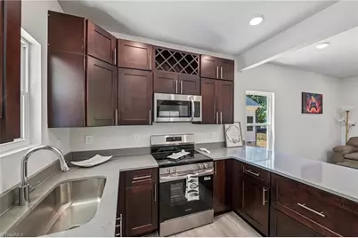 118 N Ireland Street, Burlington, NC 27217 - Photo 15